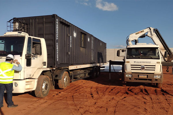 Essencial Container